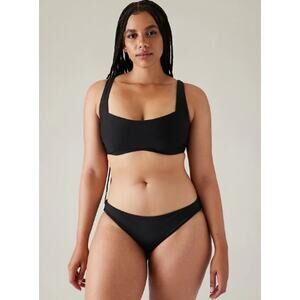 Athleta 34 D DD Square Neck Bra Cup Bikini Top swim bathing suit beach vacation